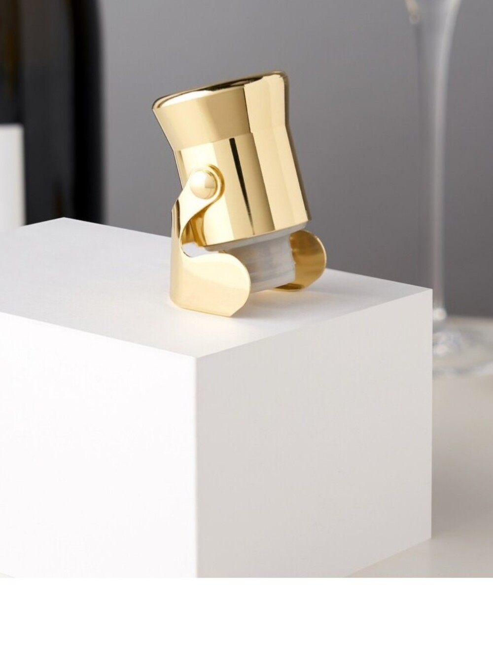 NWT Viski Gold Plated Heavyweight Champagne Stopper - Picture 3 of 5